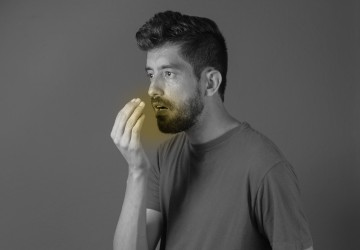 بو گرفتن دهان بعد از انجام کامپوزیت دندان